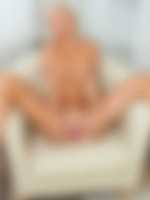 violette pure escort