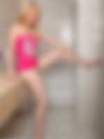 sex 18 let