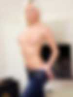 gay escort budapest